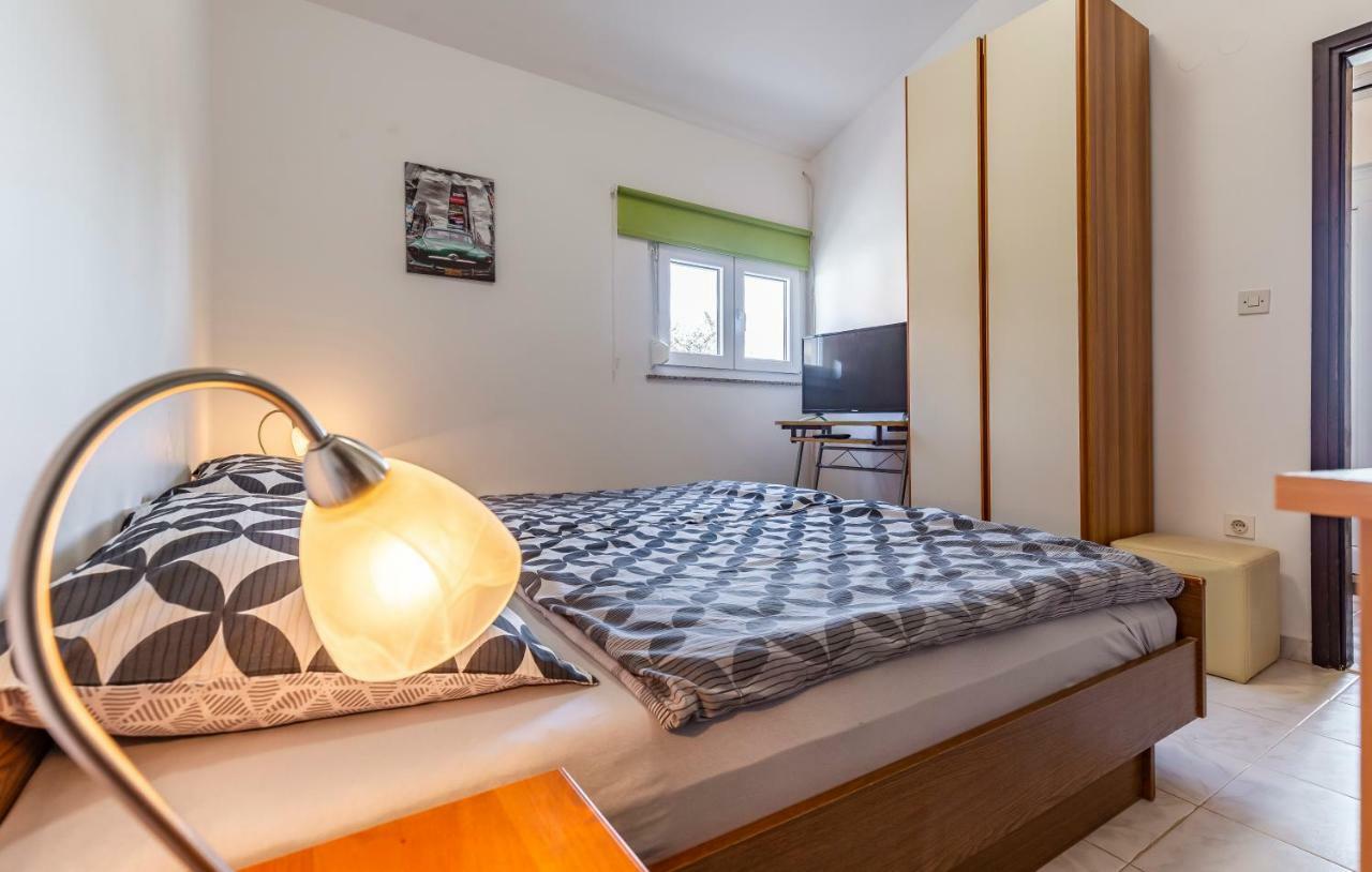 Apartment Denis Medulin Luaran gambar